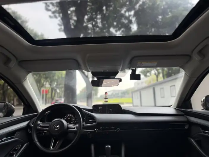 Mazda3 Axela 2023 Model 2.0L Automatic Zhi Engine Edition – фото 17
