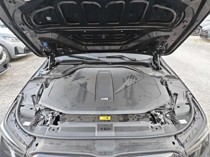 BMW i5 Imported 2024 Model M60 xDrive – фото 6