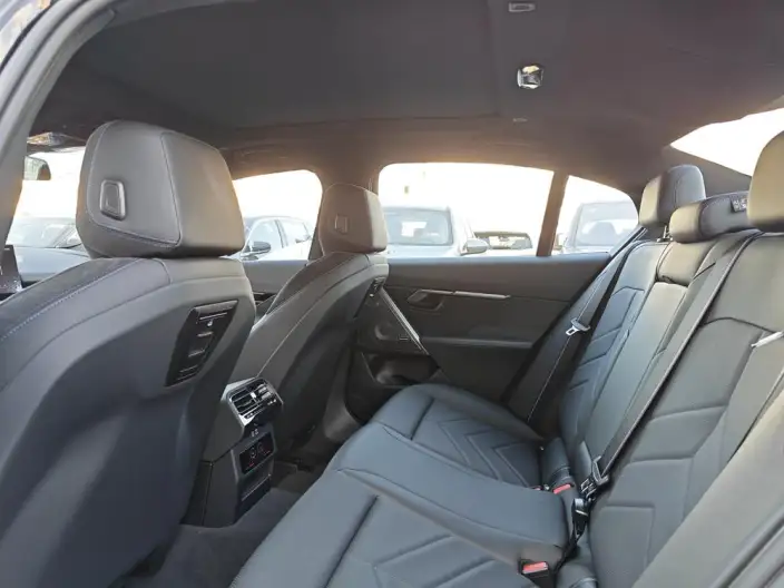 BMW i5 Imported 2024 Model M60 xDrive – фото 16