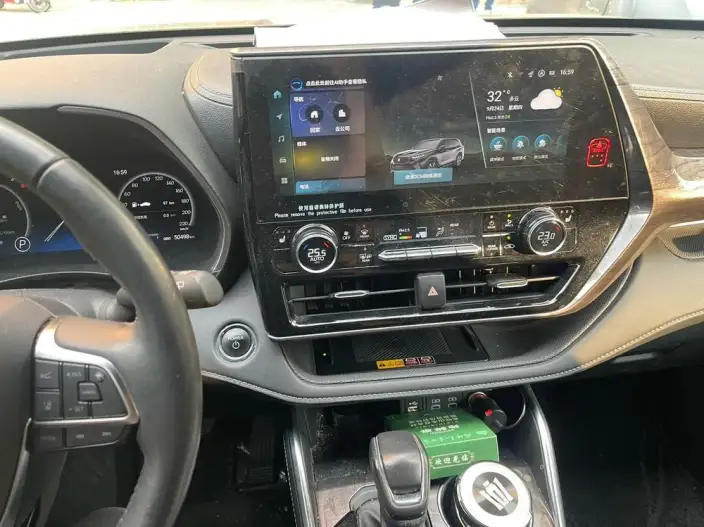 Crown Kluger 2024 Model Intelligent Hybrid 2.5L E-CVT 4WD Premium Edition – фото 9