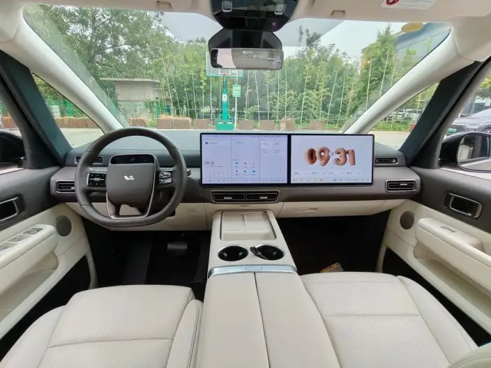 Li Auto MEGA 2024 Model Ultra Edition – фото 13