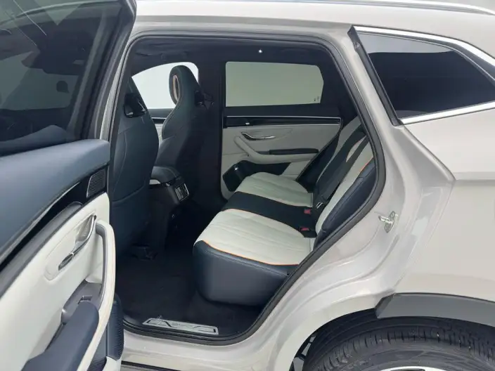 BYD Song PLUS DM 2024 Model DM-i Honor Edition 150KM Flagship PLUS 5G – фото 18