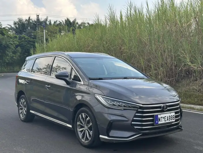 BYD Song MAX 2021 Model L Class Edition 1.5T Automatic Luxury Model 7 seat – фото 3