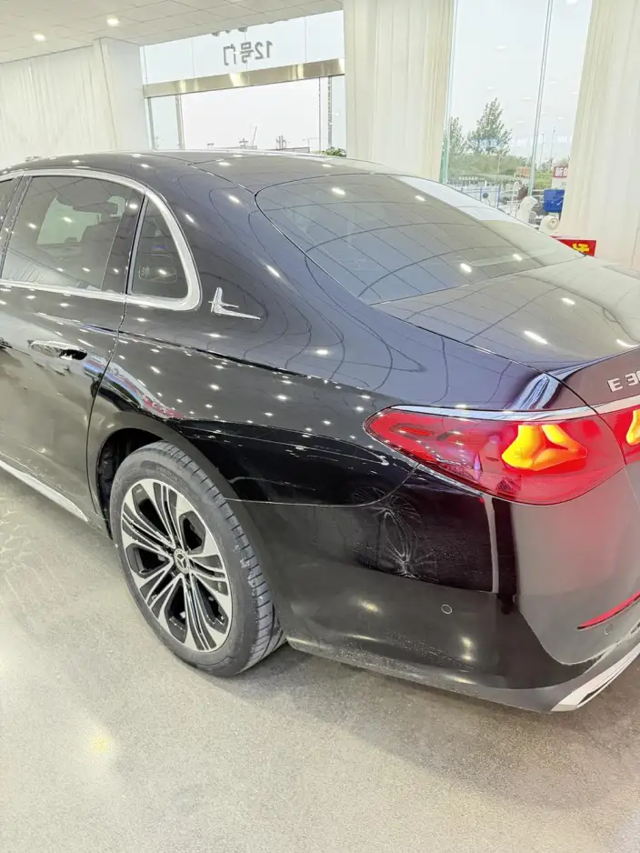 Mercedes-Benz E-Class 2025 Model E 300 L Luxury Model sedan – фото 7