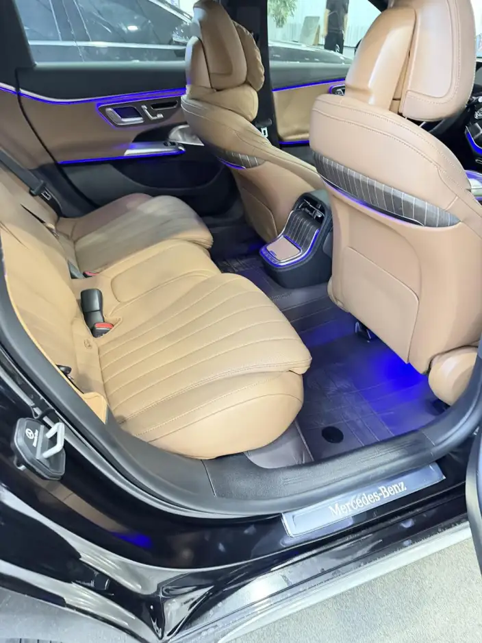 Mercedes-Benz E-Class 2025 Model E 300 L Luxury Model sedan – фото 8