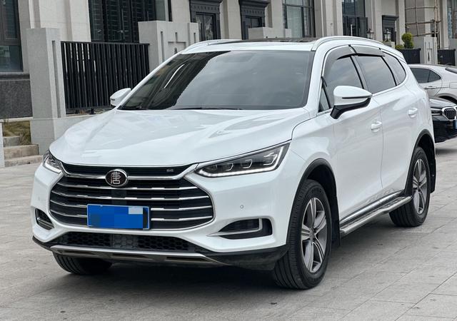 BYD Qin PLUS EV – фото 1