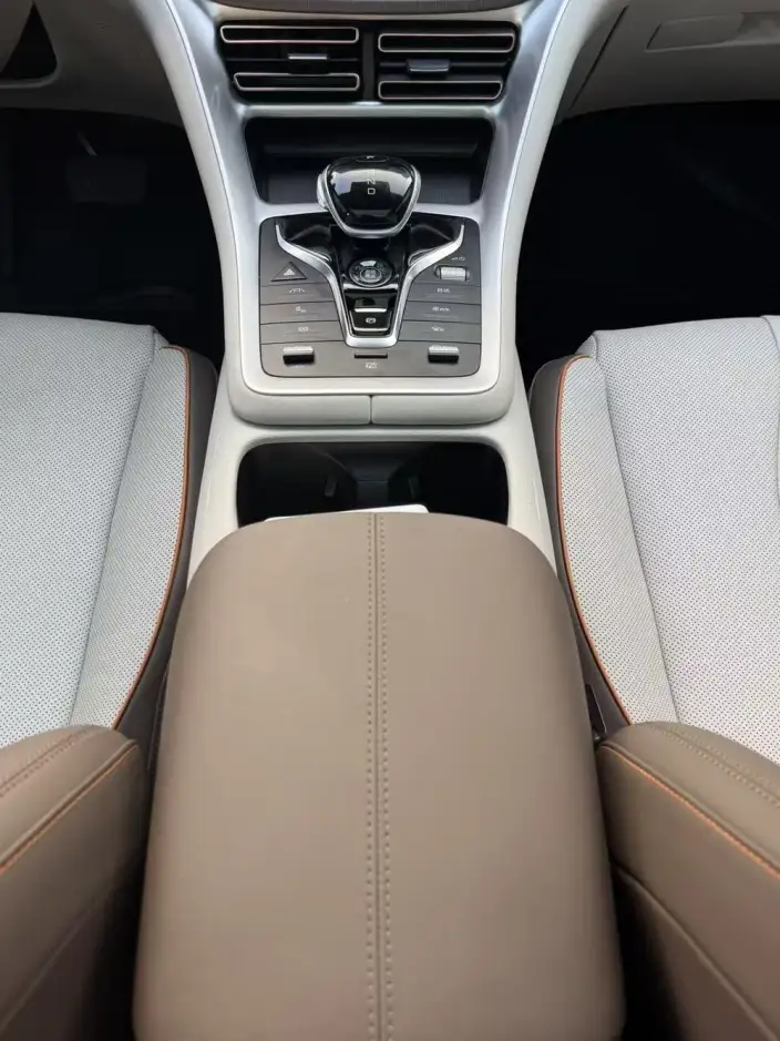 BYD Song Pro DM 2022 Model DM-i 51km Zunrong Model – фото 14