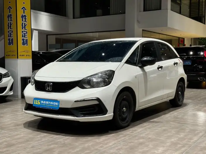 Honda Fit 2023 Model 1.5L CVT Tide Enjoy Edition – фото 1