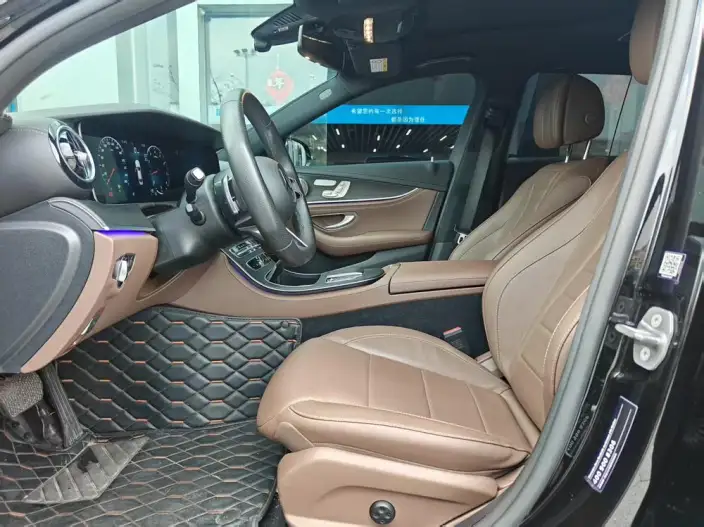 Mercedes-Benz E-Class 2023 Model E 300 L Luxury Model Sports sedan – фото 18