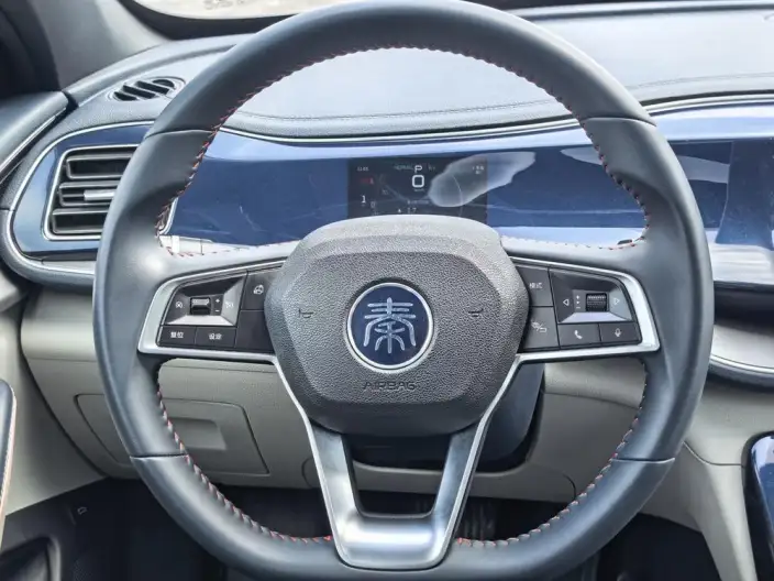 BYD Qin PLUS DM 2021 Model DM-i 120KM Noble Model – фото 15