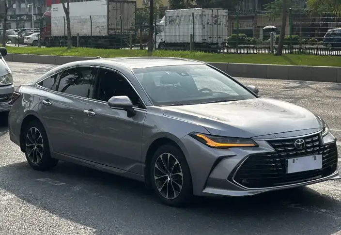 Toyota Avalon 2022 Model 2.0L Deluxe Edition – фото 3