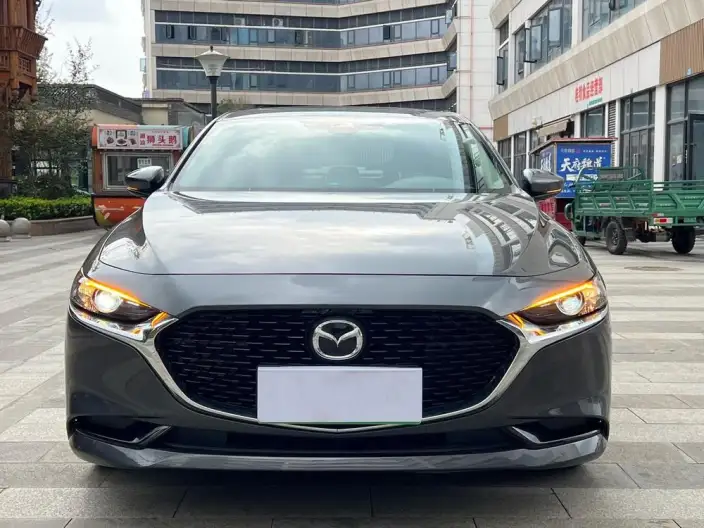 Mazda3 Axela 2022 Model 2.0L Automatic Zhi Ya Edition – фото 2