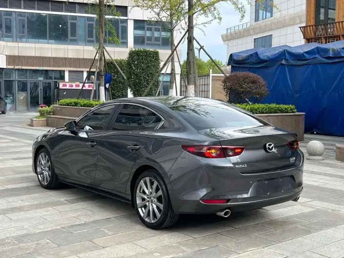 Mazda3 Axela 2022 Model 2.0L Automatic Zhi Ya Edition – фото 4