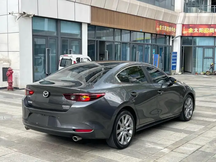 Mazda3 Axela 2022 Model 2.0L Automatic Zhi Ya Edition – фото 6