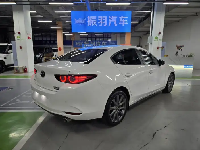 Mazda3 Axela 2023 Model 2.0L Automatic Zhi Shine Edition – фото 5