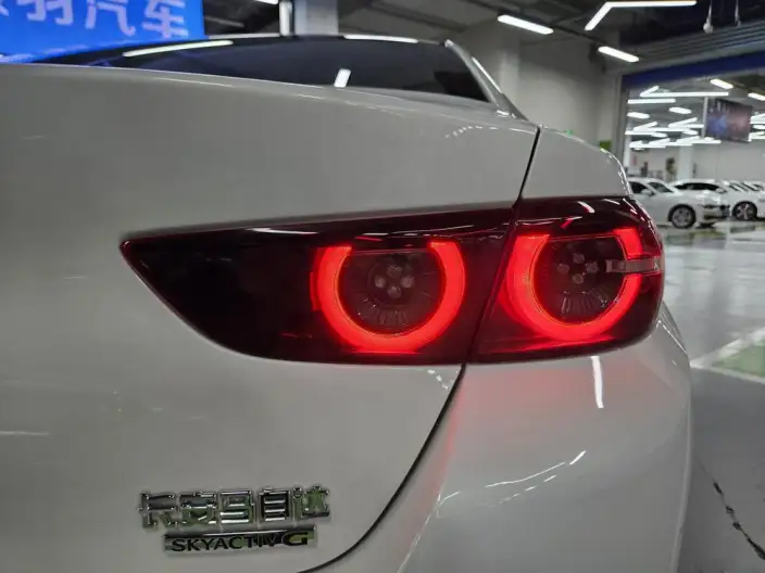 Mazda3 Axela 2023 Model 2.0L Automatic Zhi Shine Edition – фото 6