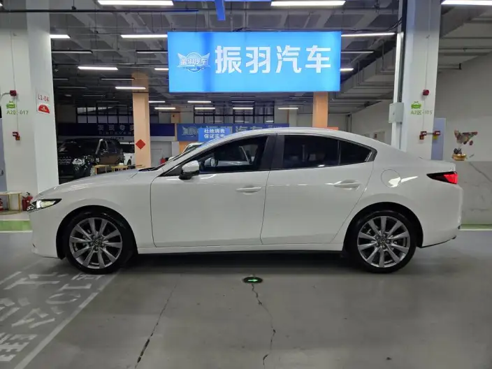 Mazda3 Axela 2023 Model 2.0L Automatic Zhi Shine Edition – фото 7