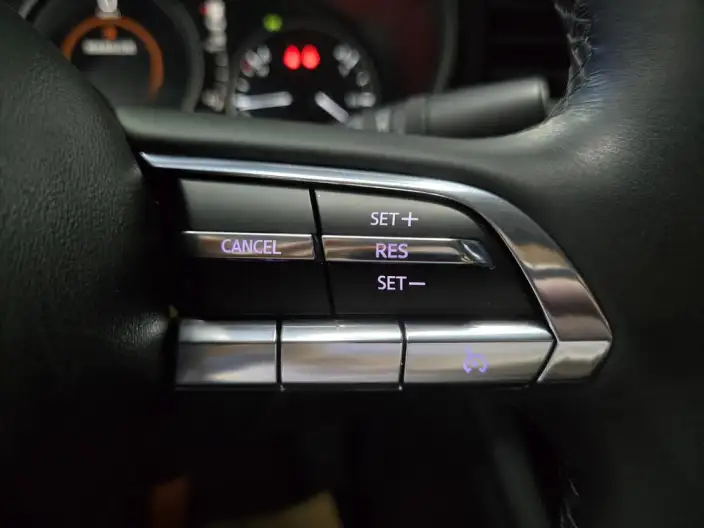 Mazda3 Axela 2023 Model 2.0L Automatic Zhi Shine Edition – фото 8