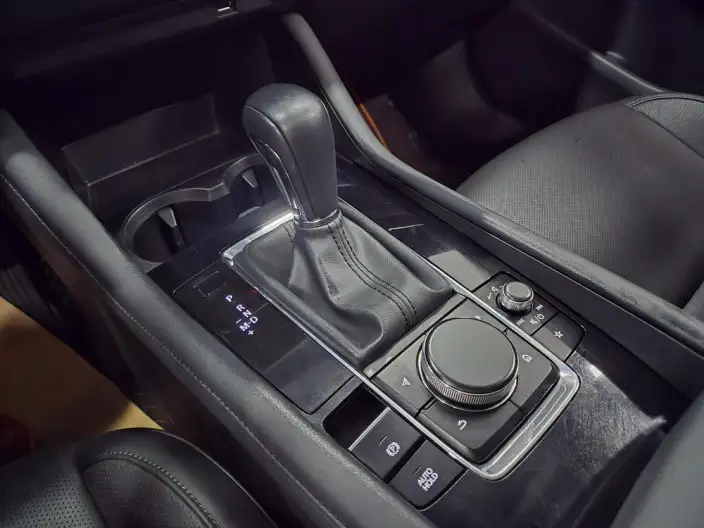 Mazda3 Axela 2023 Model 2.0L Automatic Zhi Shine Edition – фото 14