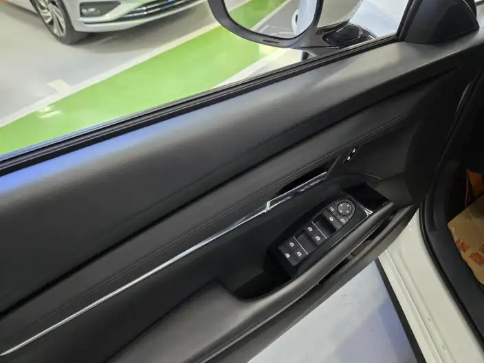 Mazda3 Axela 2023 Model 2.0L Automatic Zhi Shine Edition – фото 21