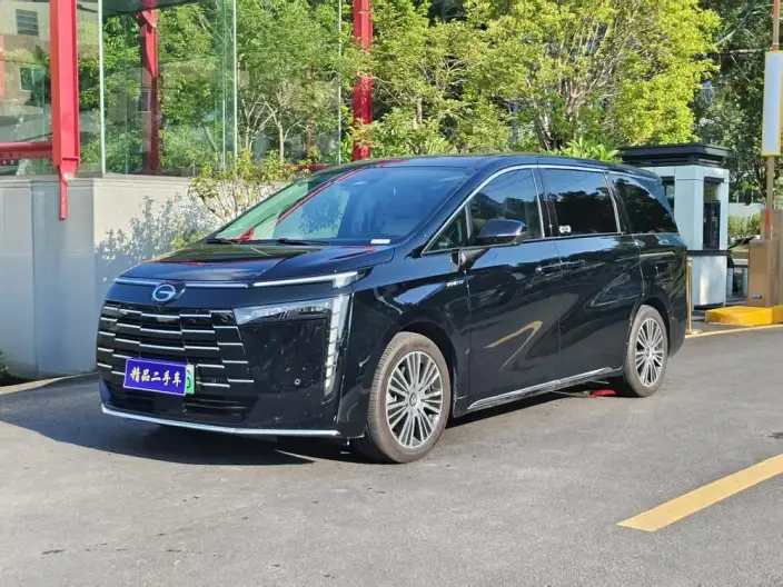 GAC Trumpchi E8 PHEV 2024 Model 2.0ATK 150km MAX+ – фото 1