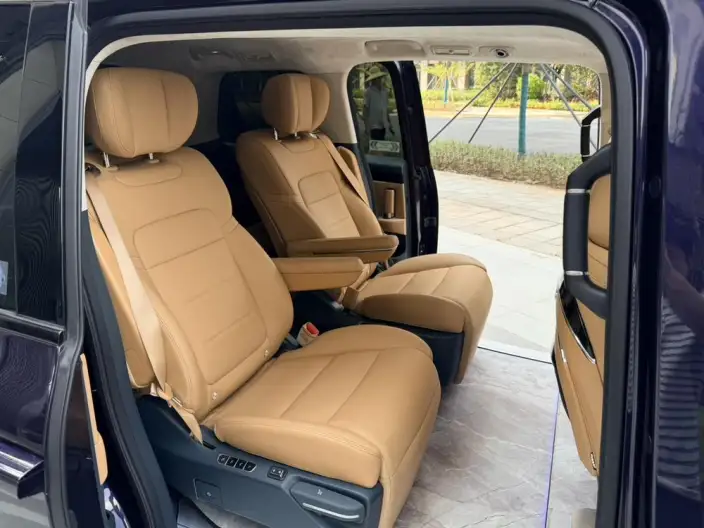 GAC Trumpchi E8 PHEV 2024 Model 2.0ATK 150km MAX Edition – фото 13
