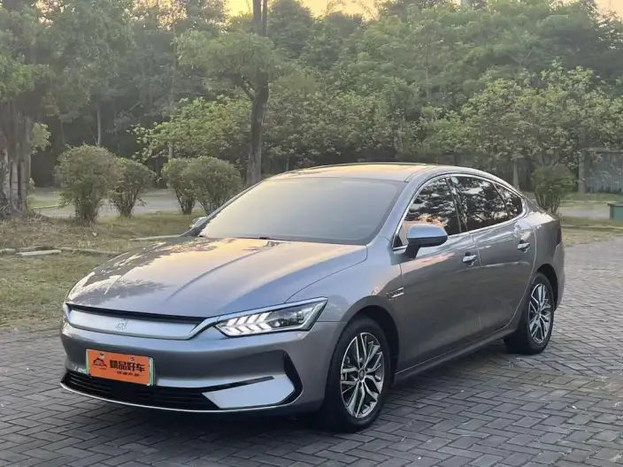 Qin Plus EV 2021 Model 500KM Luxury Model – фото 1