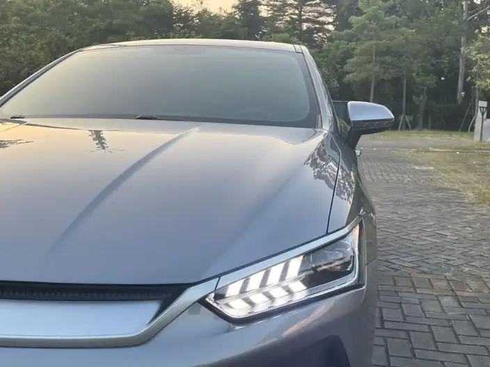Qin Plus EV 2021 Model 500KM Luxury Model – фото 10