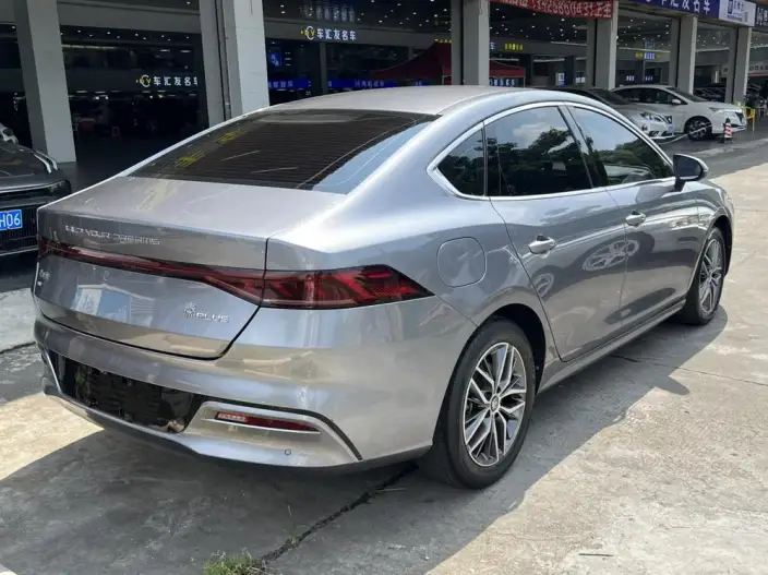 Qin Plus EV 2021 Model 500KM Noble Model – фото 6
