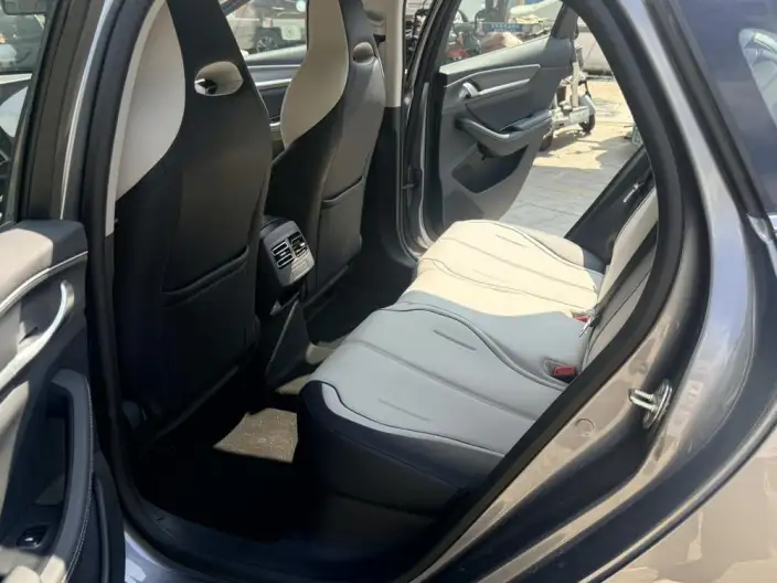 BYD Destroyer 05 2024 Model Honor Edition DM-i 55KM Luxury Model – фото 17