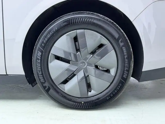 Li Auto MEGA 2025 Model Home Family Special Edition – фото 9