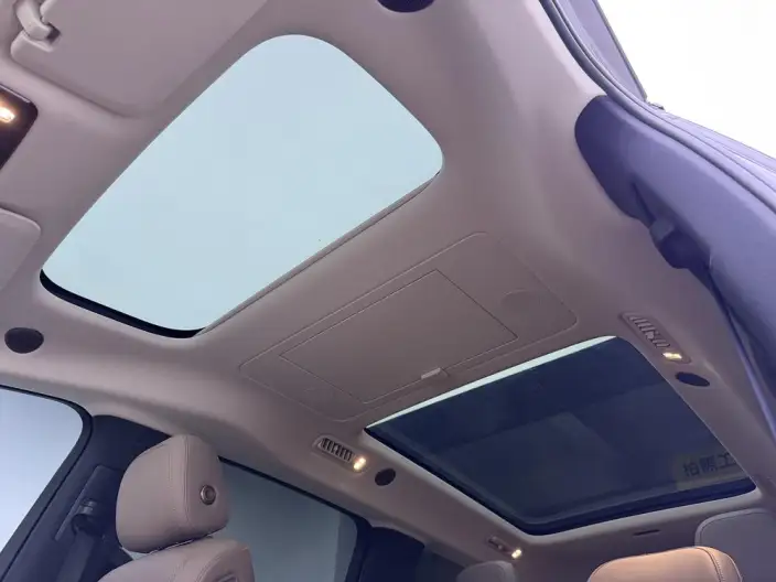 Li Auto MEGA 2025 Model Home Family Special Edition – фото 19