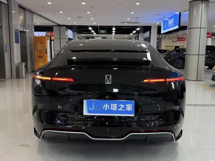 Avita 12 2026 Model Ultra 4WD EV Edition – фото 5