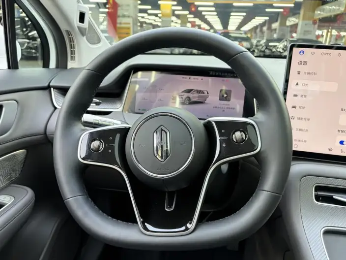Sangyuan H5 2025 Model EV Pro – фото 16