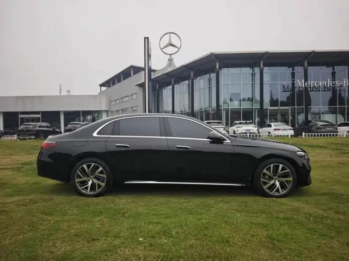 Mercedes-Benz E-Class 2026 Model E 300 L Fashion Model sedan – фото 8