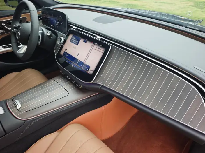 Mercedes-Benz E-Class 2026 Model E 300 L Fashion Model sedan – фото 17