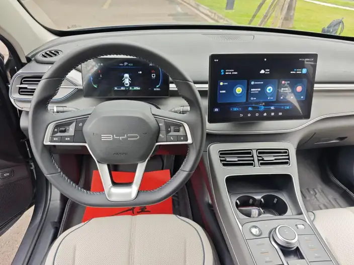 BYD Destroyer 05 2024 Model Honor Edition DM-i 55KM Luxury Model – фото 8