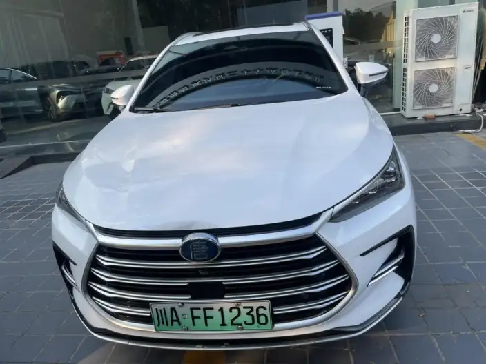 BYD Tang DM 2021 Model DM-i 1.5T 112KM Noble Model – фото 2