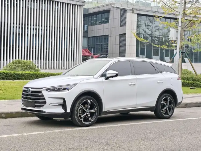 BYD Tang DM 2021 Model DM-i 1.5T 112KM Noble Model – фото 1