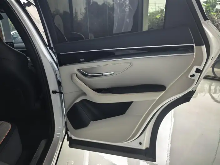 BYD Song PLUS DM 2021 Model DM-i 110KM 2WD Flagship PLUS – фото 21