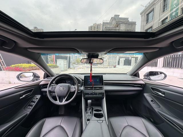 Toyota Avalon 2022 2.0L Enterprising – фото 4