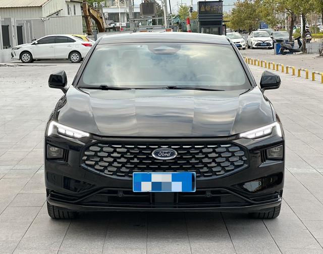 Ford Mondeo 2022 EcoBoost 245 Premier – фото 2