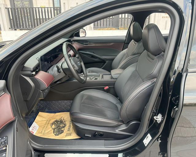 Ford Mondeo 2022 EcoBoost 245 Premier – фото 6