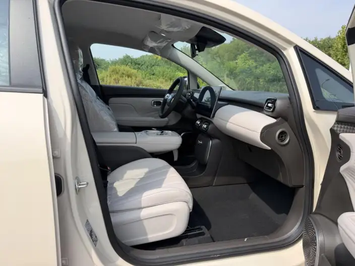 AION UT 2025 Model 420 Smart Luxury Edition – фото 15