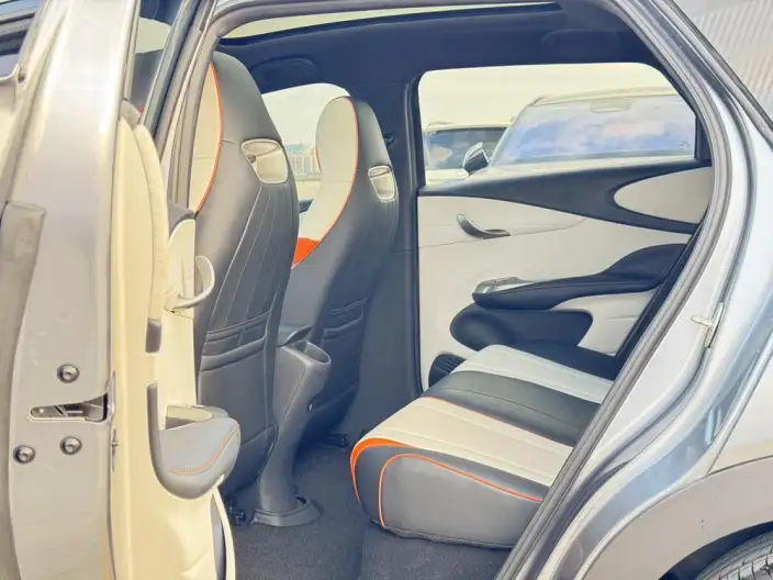 BYD Dolphin 2021 Model Fashion Edition – фото 18