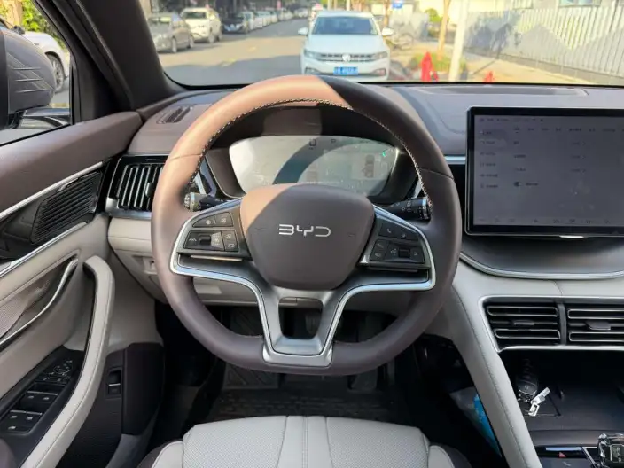 BYD Song PLUS DM 2025 Model DM-i 112KM Zunrong Model – фото 9