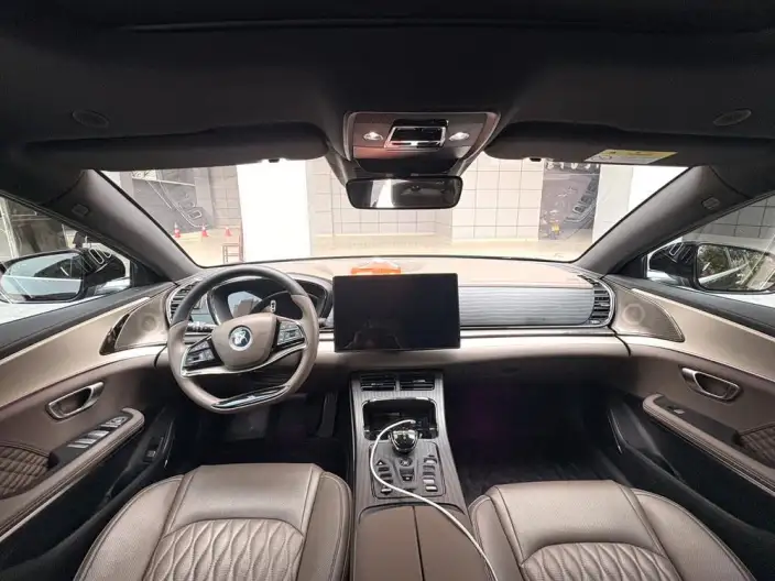 BYD Han EV 2023 Model Champion Edition 506KM Noble Model – фото 7