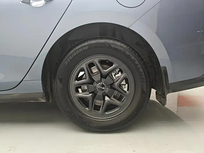 BYD Seal 05DM 2025 Model Smart Driving Edition DM-i 55KM Luxury Model – фото 9