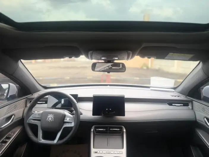 BYD Qin PLUS DM 2026 Model DM-i 210KM Enterprising Model – фото 12