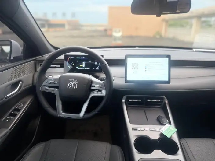 BYD Qin PLUS DM 2026 Model DM-i 210KM Enterprising Model – фото 13